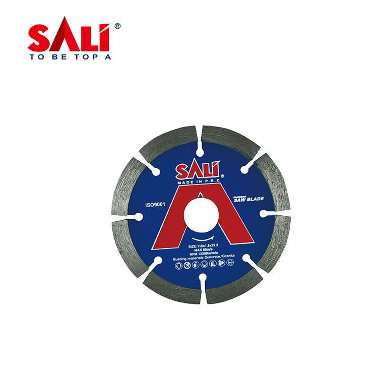 हीरे के जीवन और तेज ने ब्लेड देखा